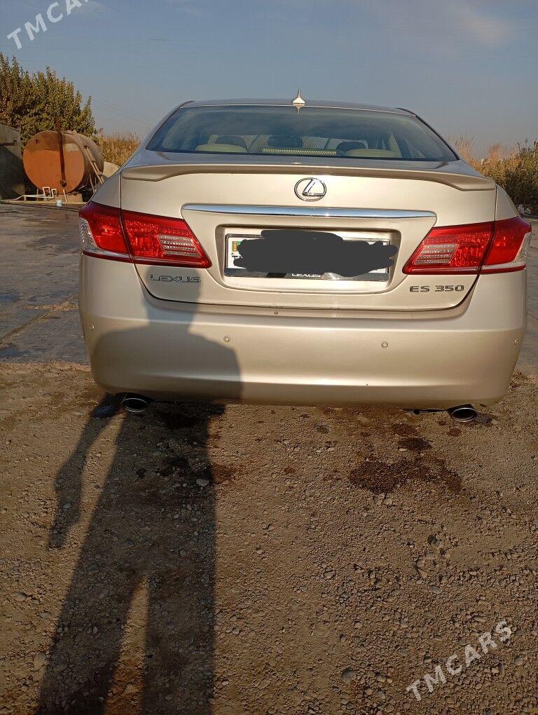 Lexus ES 350 2010 - 250 000 TMT - Теджен - img 2