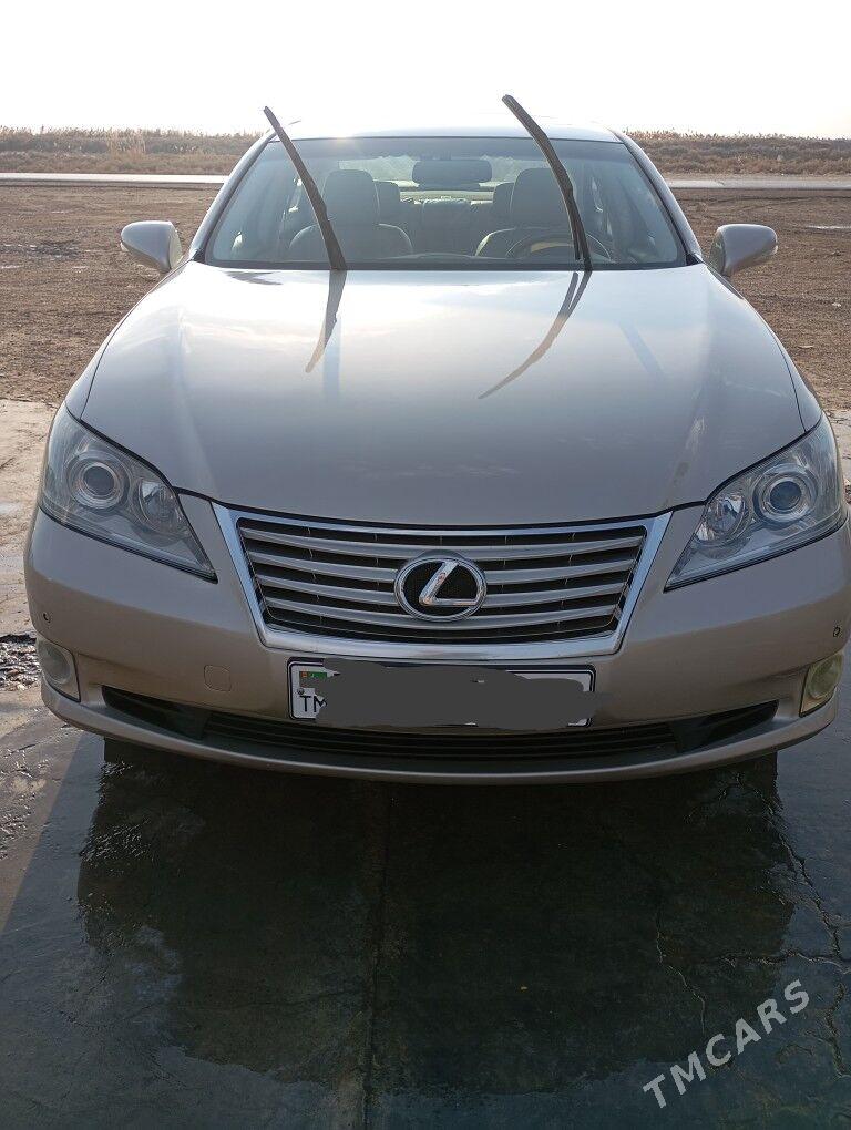 Lexus ES 350 2010 - 250 000 TMT - Теджен - img 3