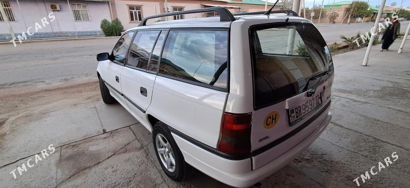Opel Astra 1994 - 70 000 TMT - Дашогуз - img 2