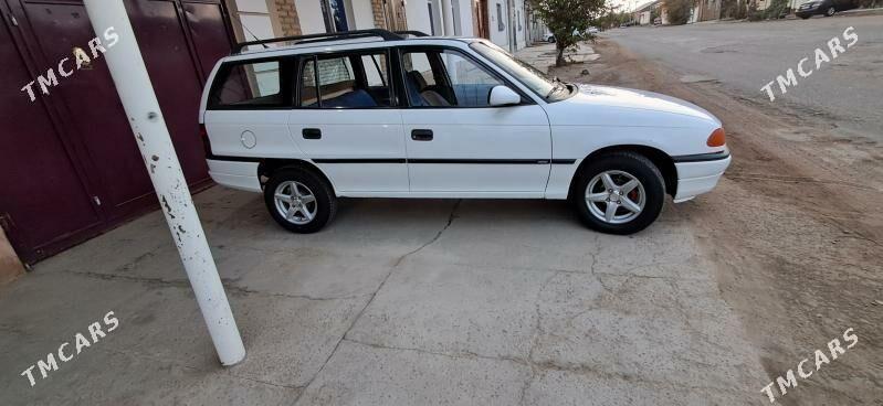 Opel Astra 1994 - 70 000 TMT - Дашогуз - img 4