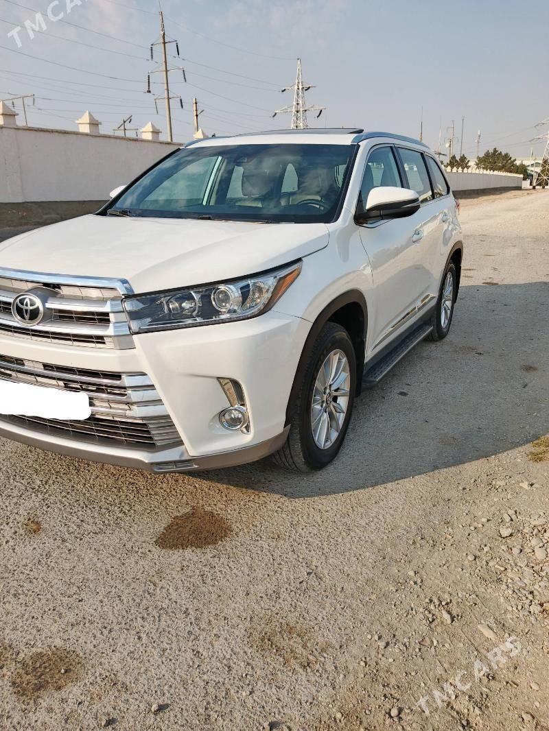 Toyota Highlander 2019 - 460 000 TMT - Балканабат - img 1