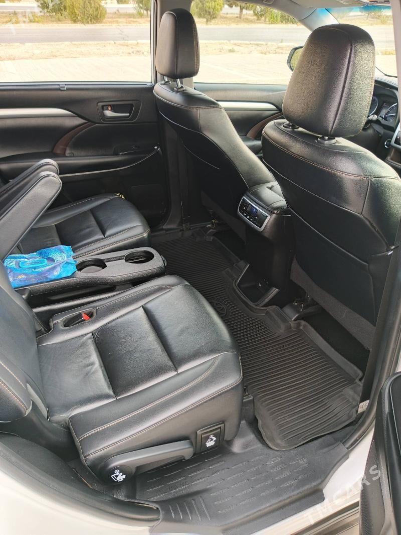 Toyota Highlander 2019 - 460 000 TMT - Балканабат - img 6