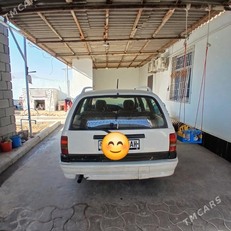 Opel Omega 1992 - 25 000 TMT - Ашхабад - img 2