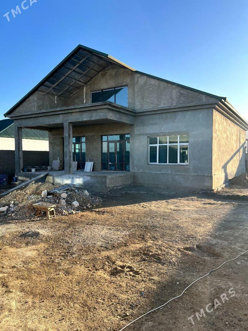 satlyk gawers kotez - Ак-Бугдайский этрап - img 1