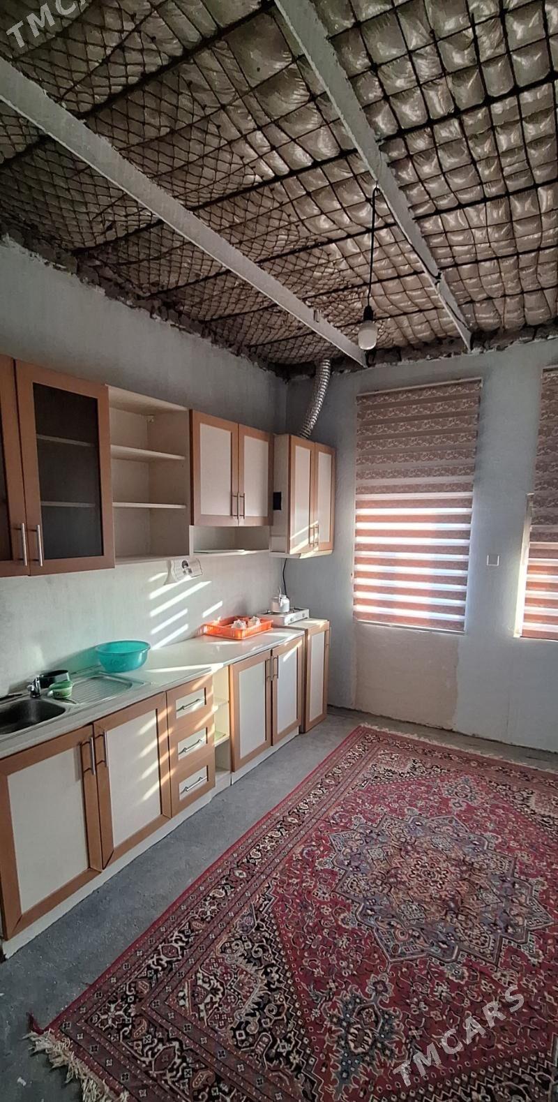 Eýesinden kreýne jaý Duşak oba - Kaka - img 4