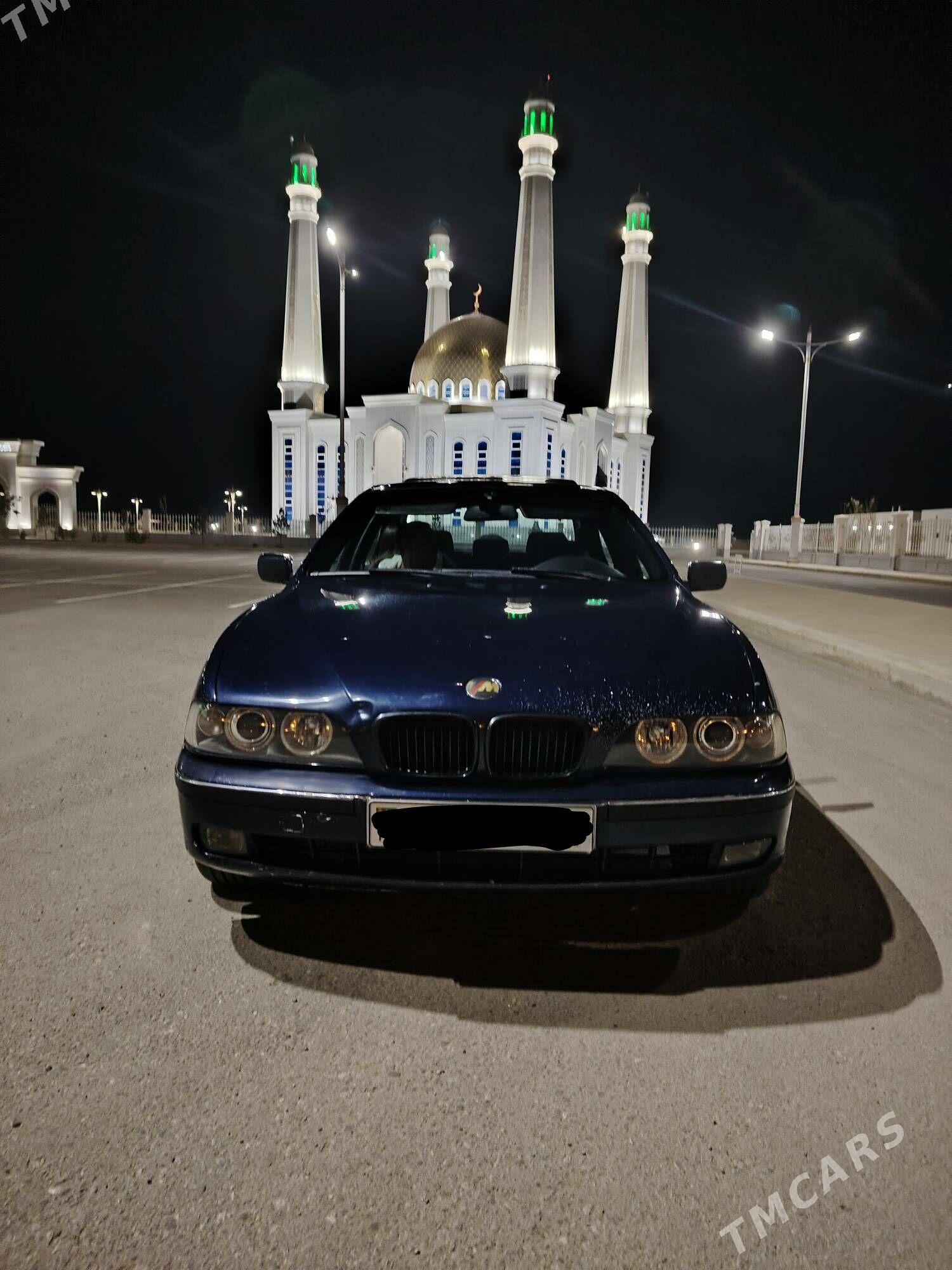 BMW E39 1998 - 105 000 TMT - Хазар - img 2