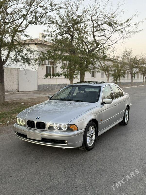 BMW 525 2003 - 140 000 TMT - Балканабат - img 4