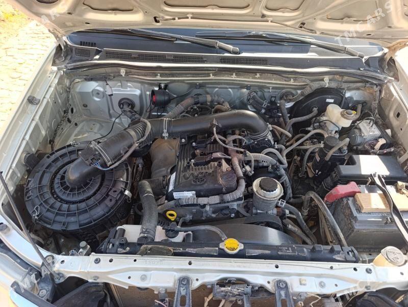 Toyota Hilux 2014 - 410 000 TMT - Халач - img 8