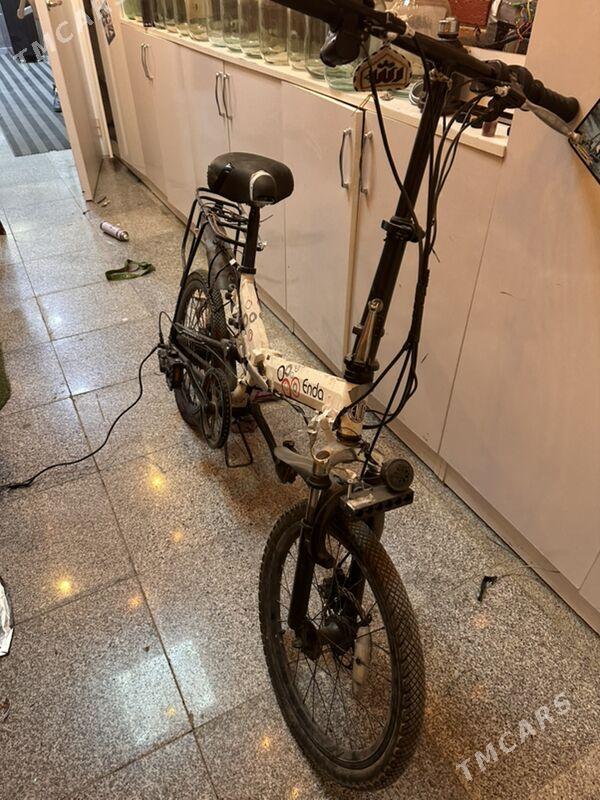 tokly tigir - Moskowskiý köç. (10 ýyl abadançylyk şaýoly) - img 3