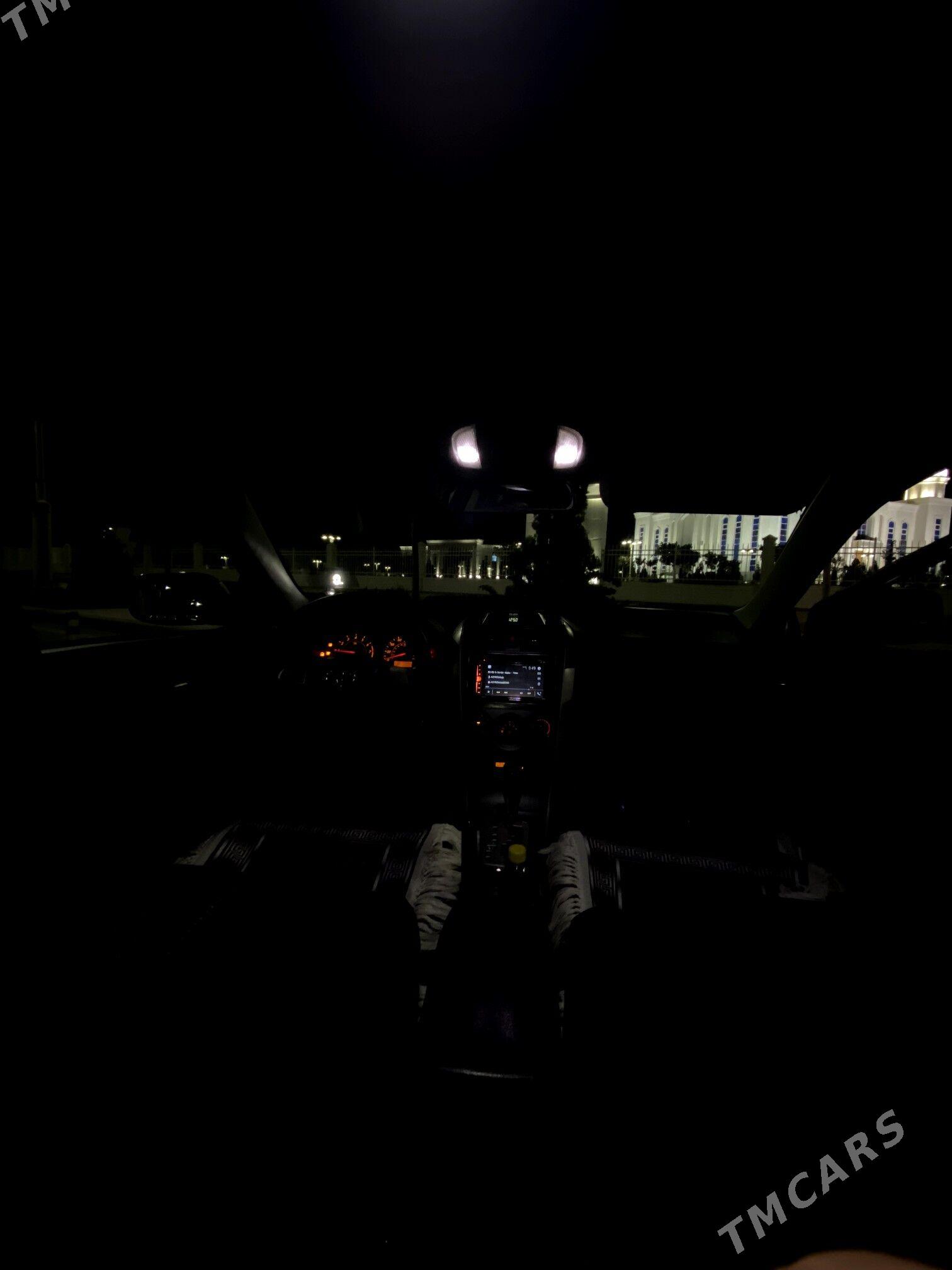 Toyota Corolla 2011 - 180 000 TMT - Aşgabat - img 8