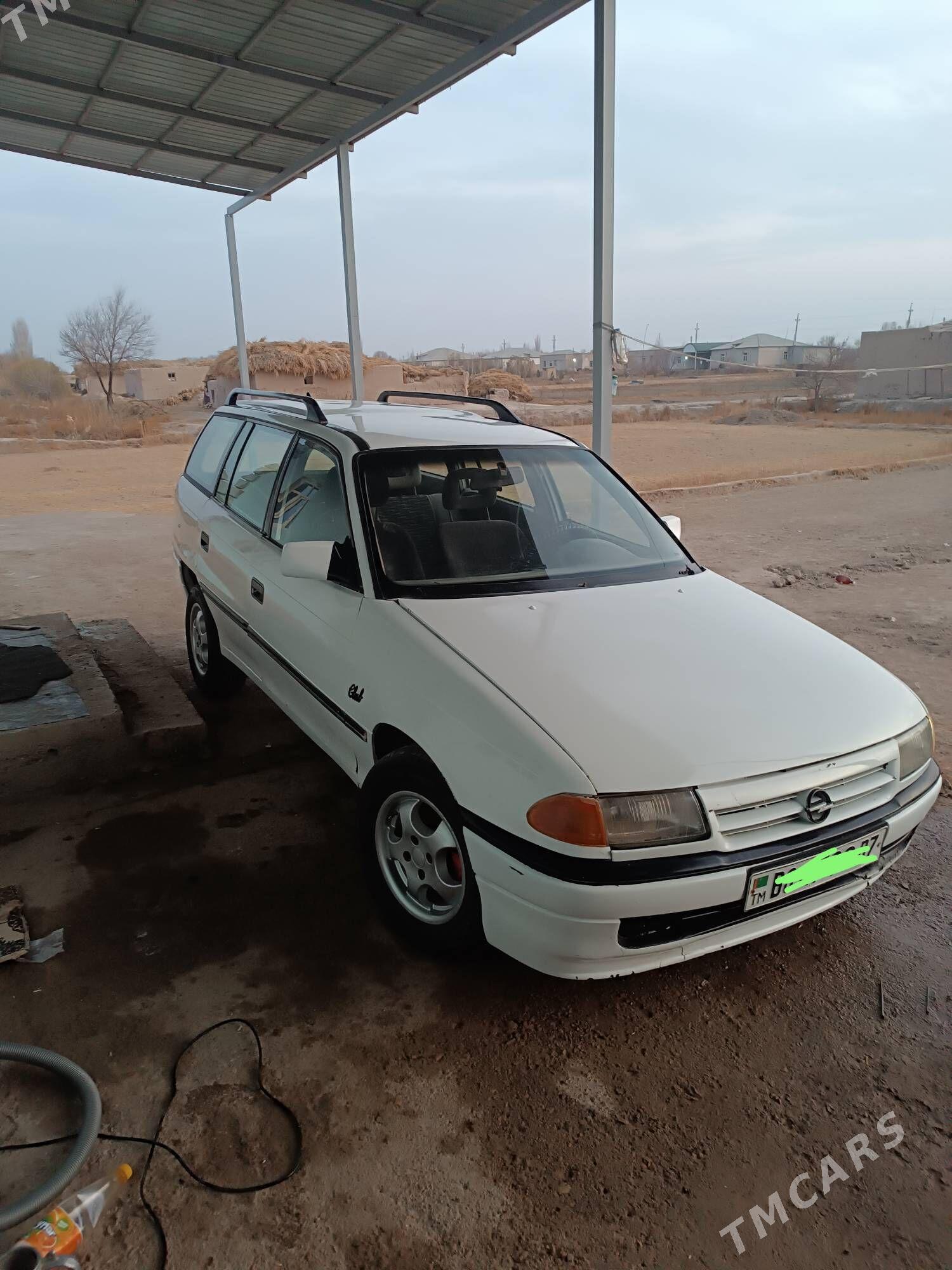 Opel Astra 1991 - 26 000 TMT - Şabat etr. - img 1