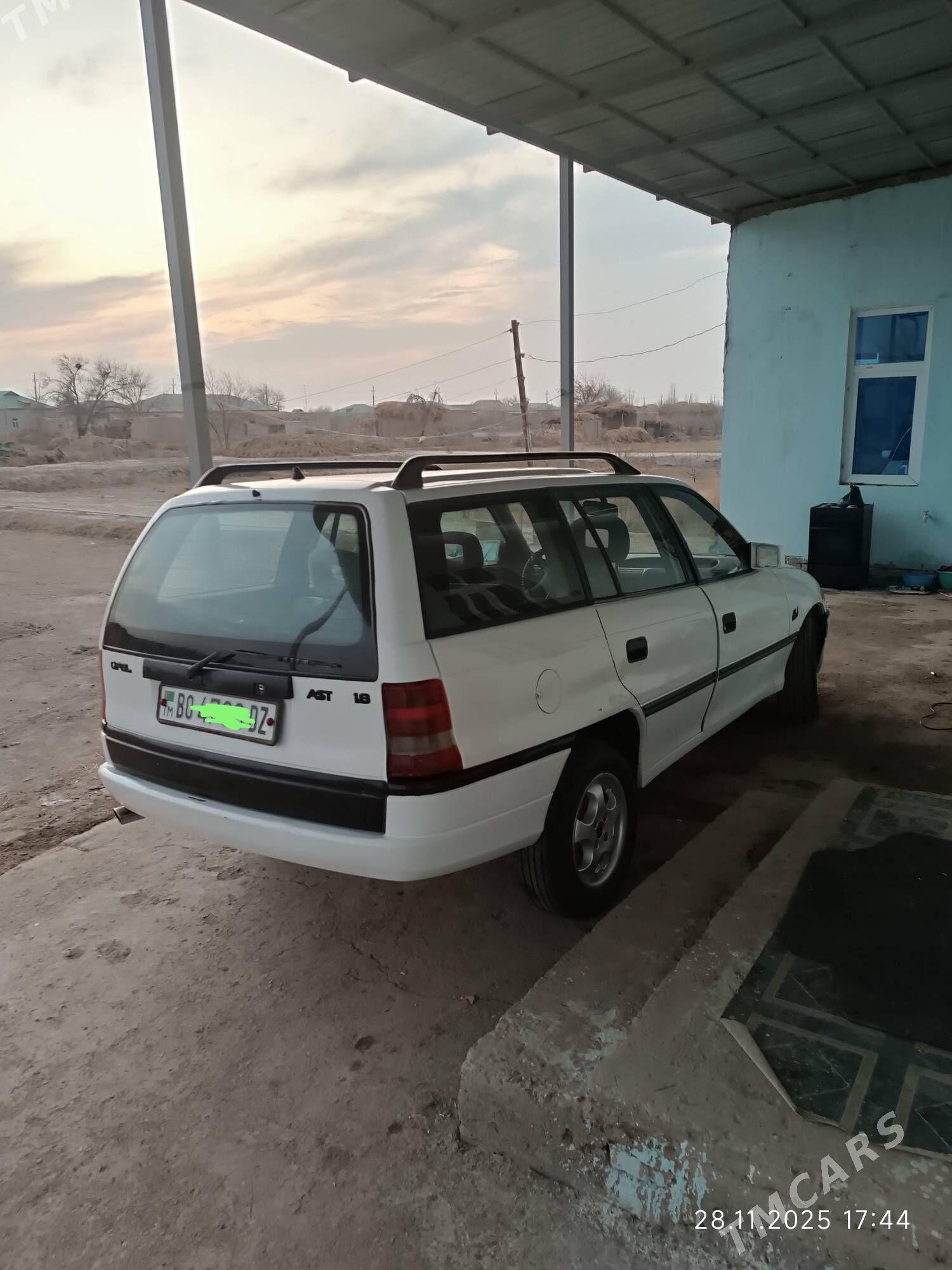 Opel Astra 1991 - 26 000 TMT - Şabat etr. - img 4