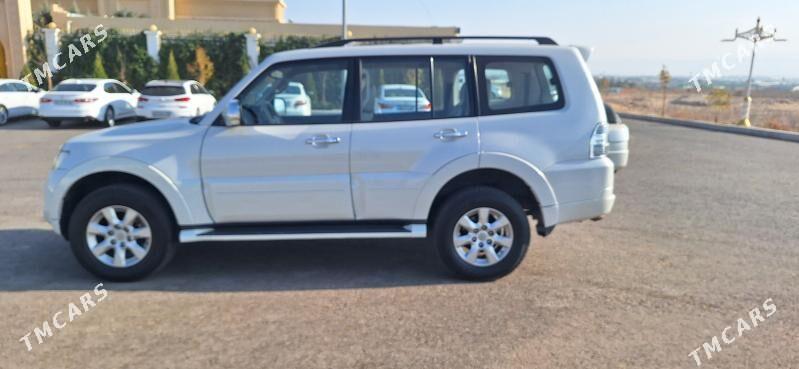 Mitsubishi Pajero 2013 - 250 000 TMT - Хитровка - img 3