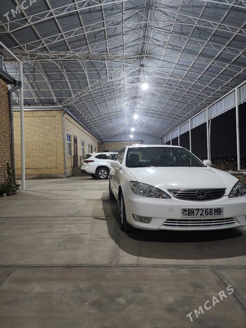 Toyota Camry 2002 - 195 000 TMT - Baýramaly - img 2
