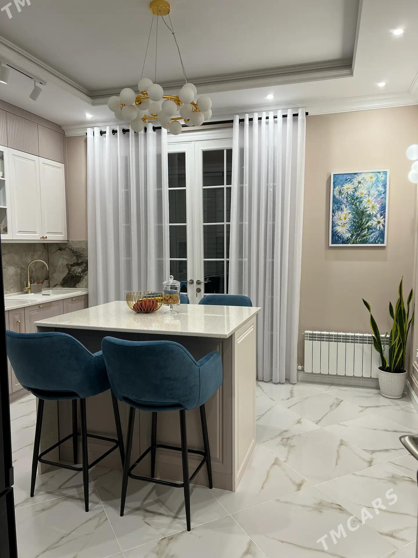 stol stul komplekt - Гуртли - img 1