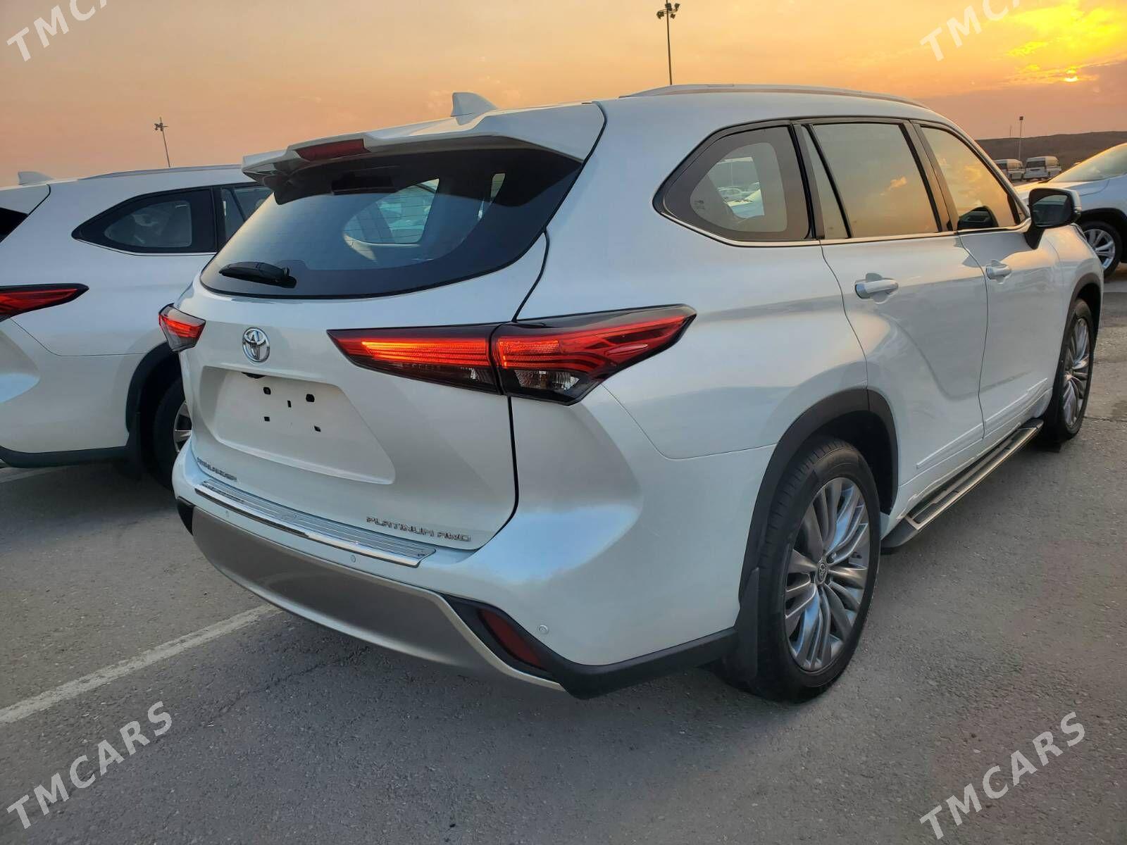 Toyota Highlander 2020 - 775 000 TMT - Ашхабад - img 3