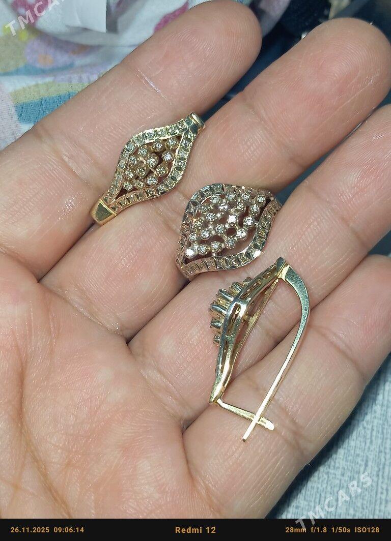 briliant gyzyl komplekt gulakh - 6 мкр - img 3