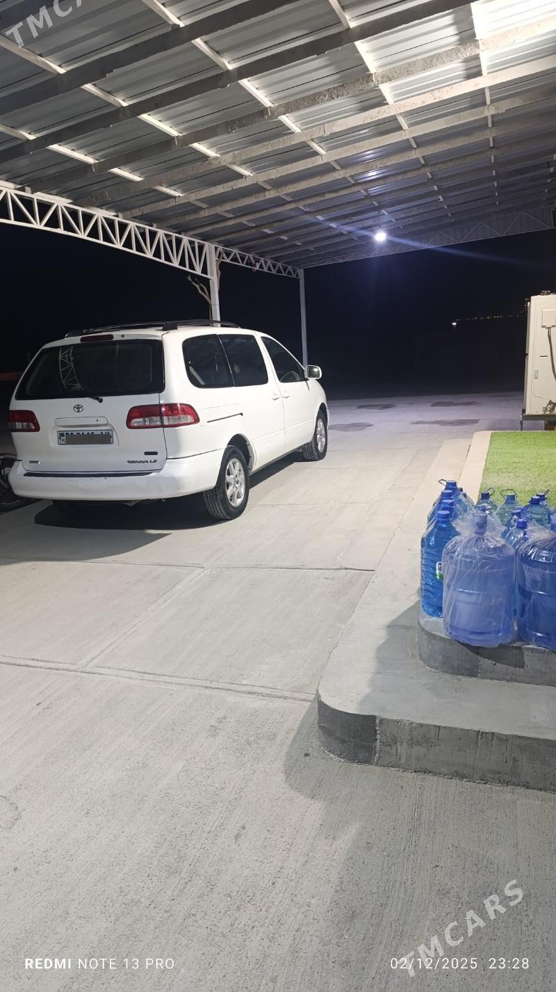 Toyota Sienna 2001 - 170 000 TMT - Бахарден - img 5