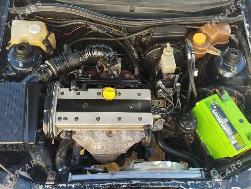 Opel Astra 1993 - 50 000 TMT - Балканабат - img 3