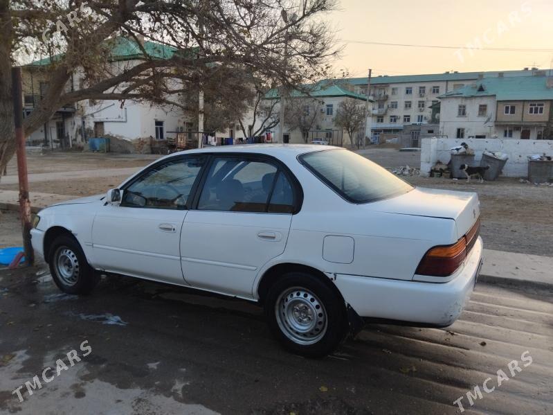 Toyota Corolla 1994 - 43 000 TMT - Туркменбаши - img 2