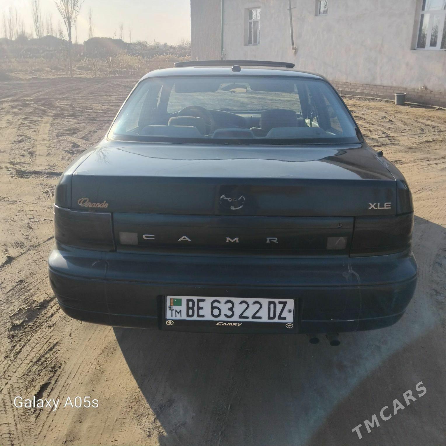 Toyota Camry 1993 - 90 000 TMT - Гурбансолтан Едже - img 3