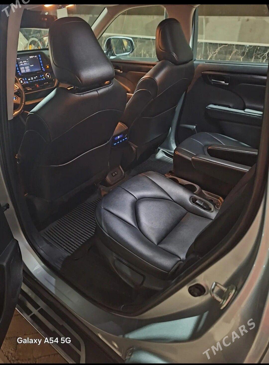 Toyota Highlander 2020 - 510 000 TMT - Туркменгала - img 8