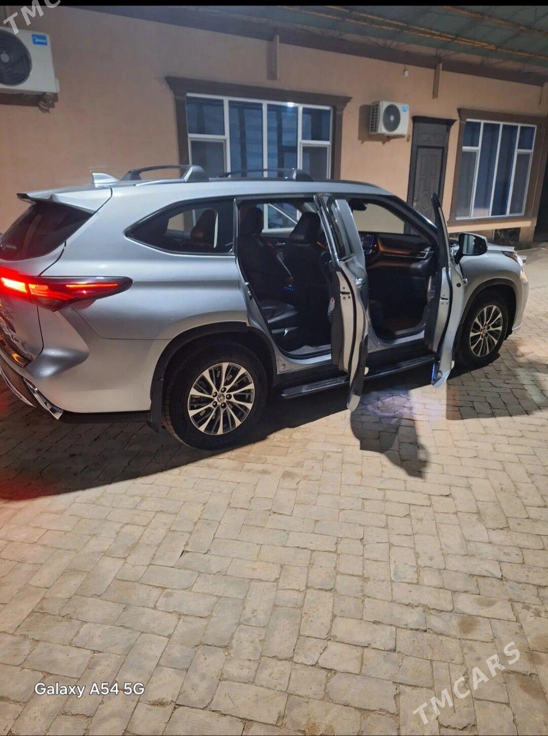Toyota Highlander 2020 - 510 000 TMT - Туркменгала - img 5