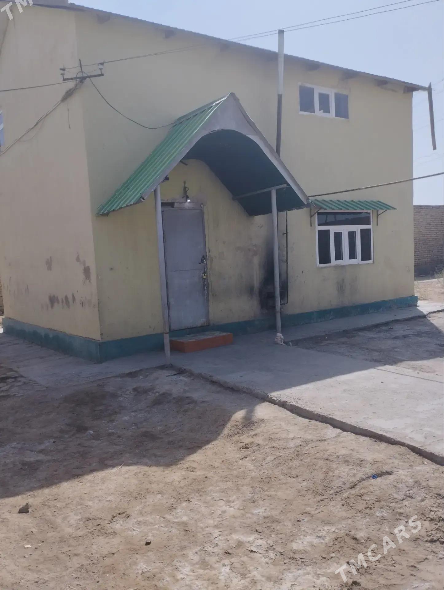 Berzen kanal daça iki etaj jaý - Туркменабат - img 5