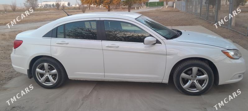 Chrysler 200 2011 - 100 000 TMT - Мары - img 2