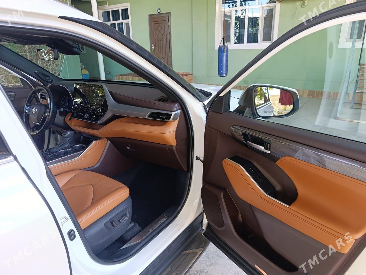 Toyota Highlander 2021 - 882 000 TMT - Мары - img 8