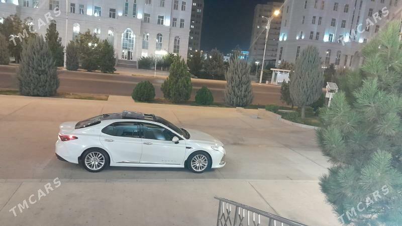 Toyota Camry 2018 - 340 000 TMT - Ашхабад - img 2