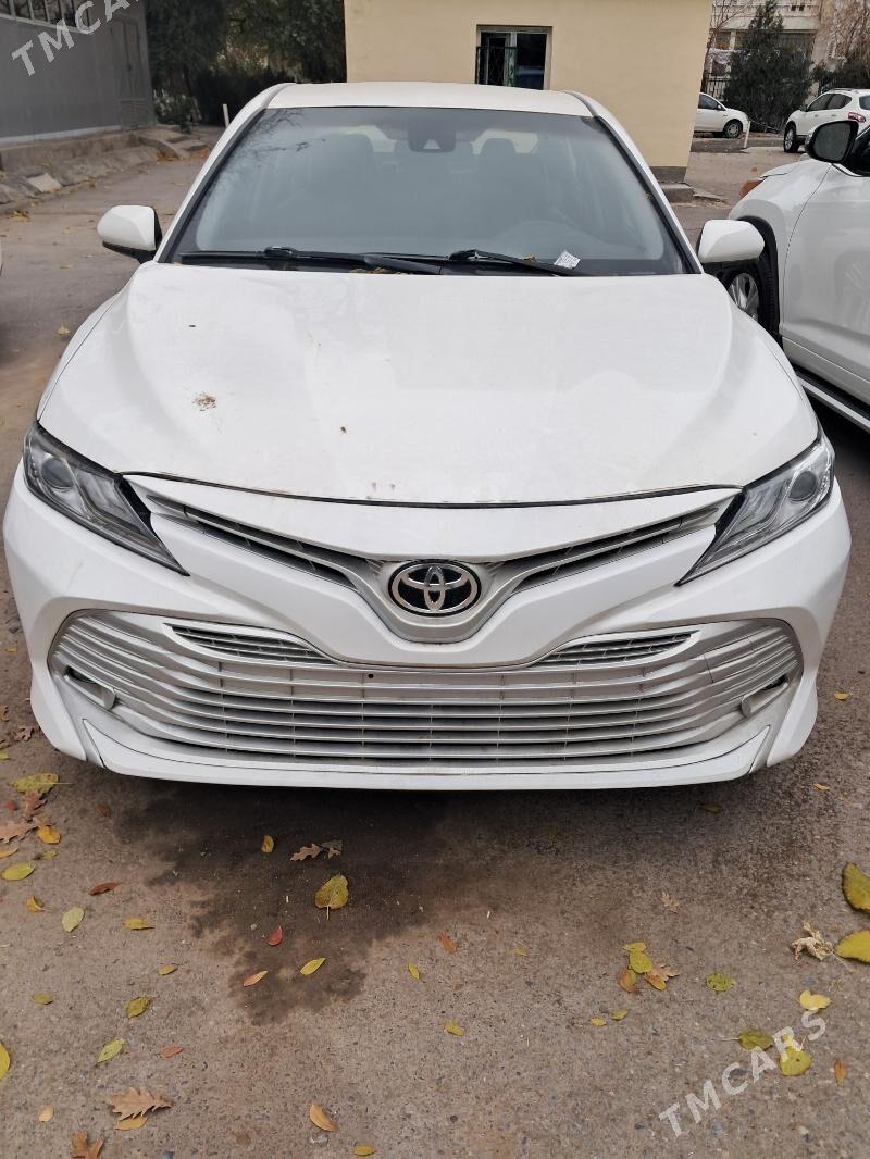 Toyota Camry 2018 - 269 000 TMT - Ашхабад - img 2
