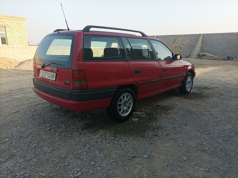 Opel Astra 1996 - 45 000 TMT - Bäherden - img 3