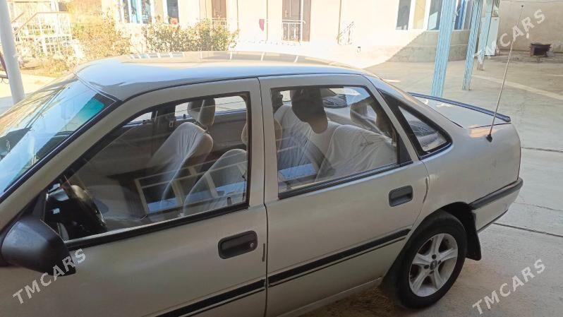 Opel Vectra 1991 - 32 000 TMT - Векильбазар - img 2