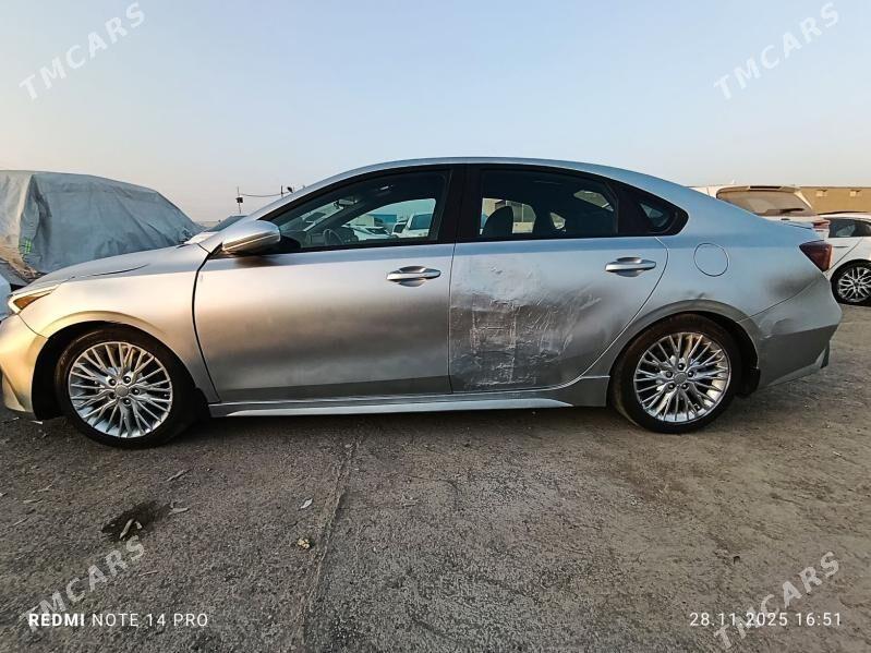 Kia Forte 2023 - 210 000 TMT - Sakarçäge - img 4