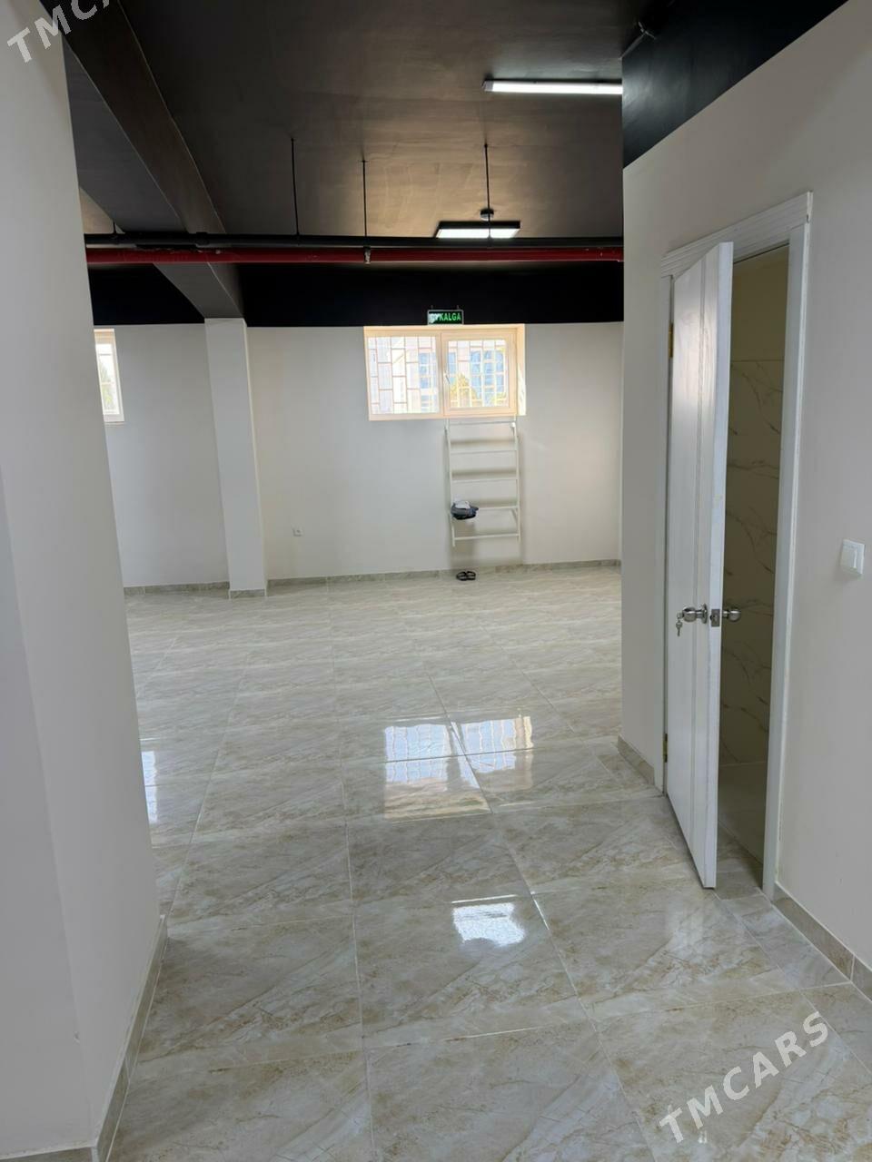 GURTLY/POMEŞENIÝA/142m² - Гуртли - img 8