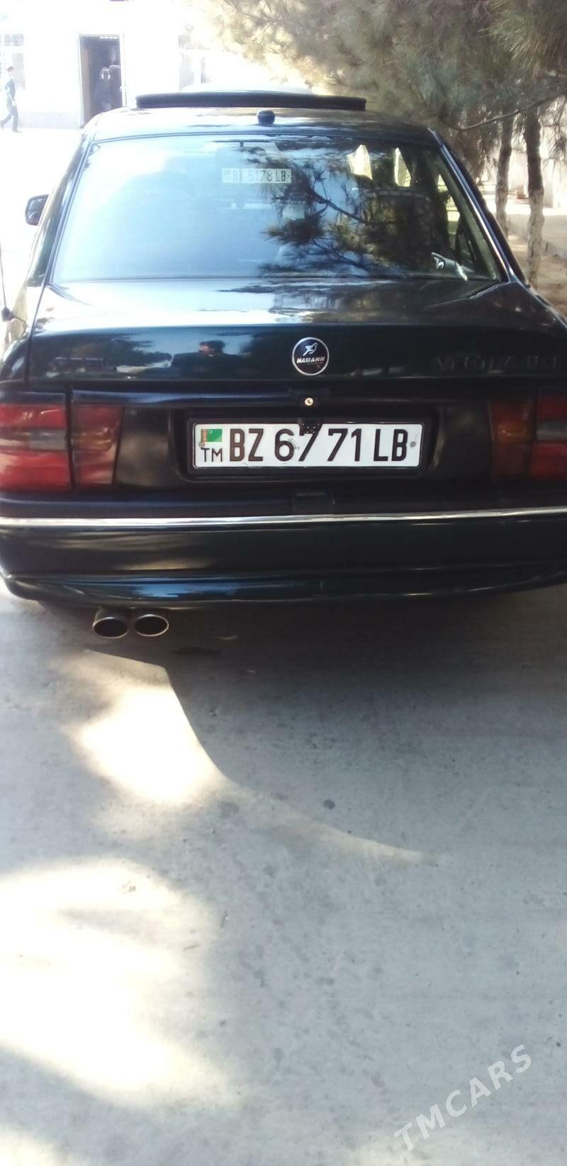 Opel Vectra 1994 - 55 000 TMT - Чарджоу - img 3