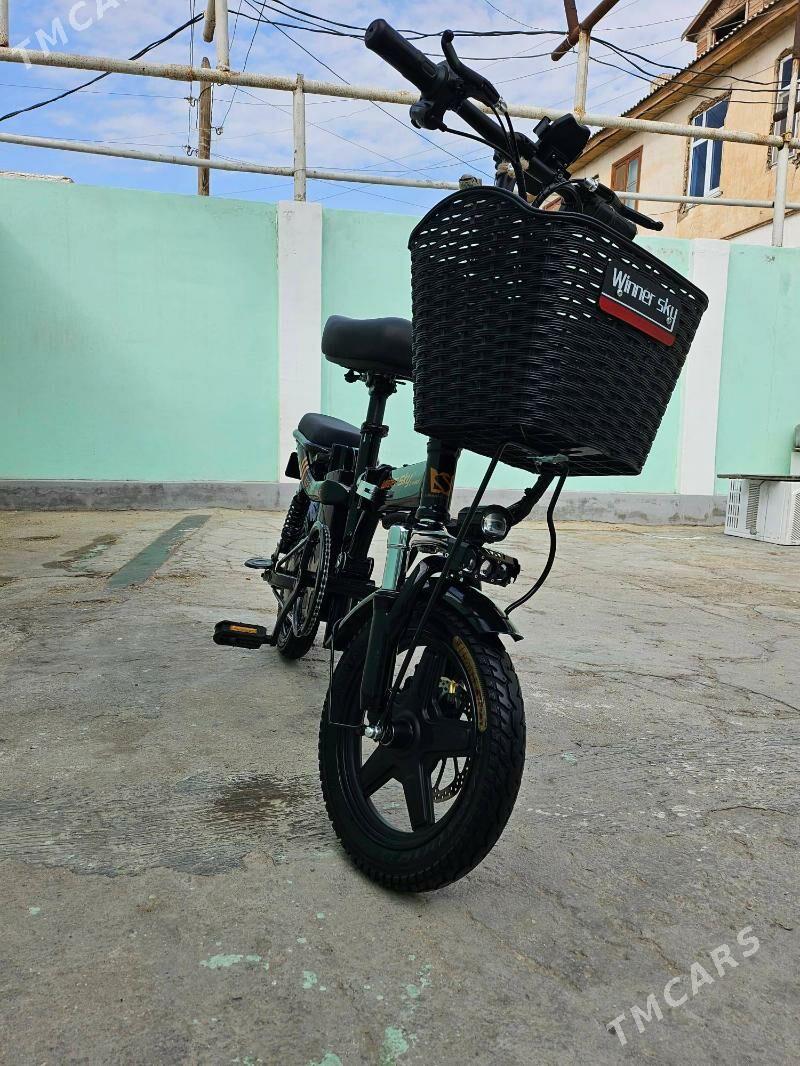 skuter - Балканабат - img 4