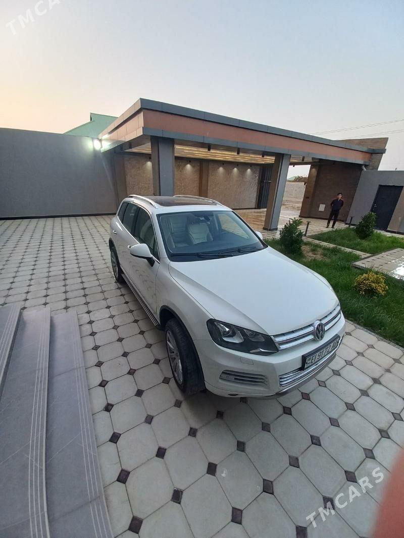 Volkswagen Touareg 2012 - 440 000 TMT - Ашхабад - img 3