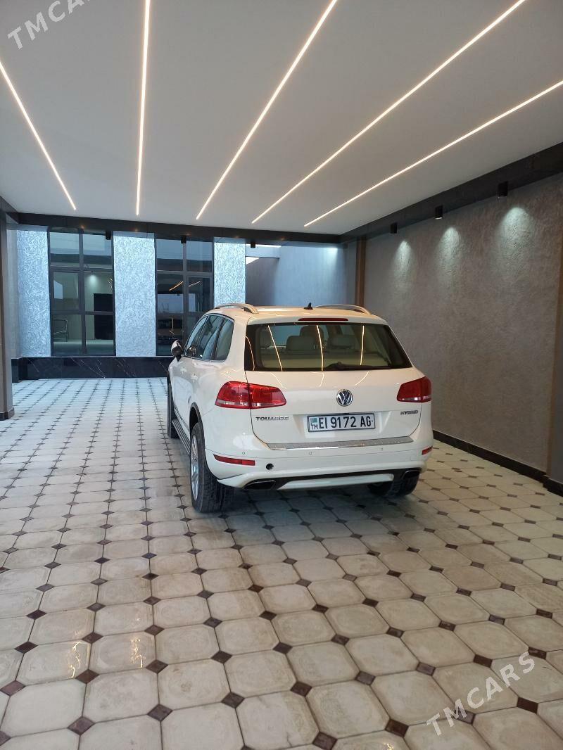 Volkswagen Touareg 2012 - 440 000 TMT - Ашхабад - img 5