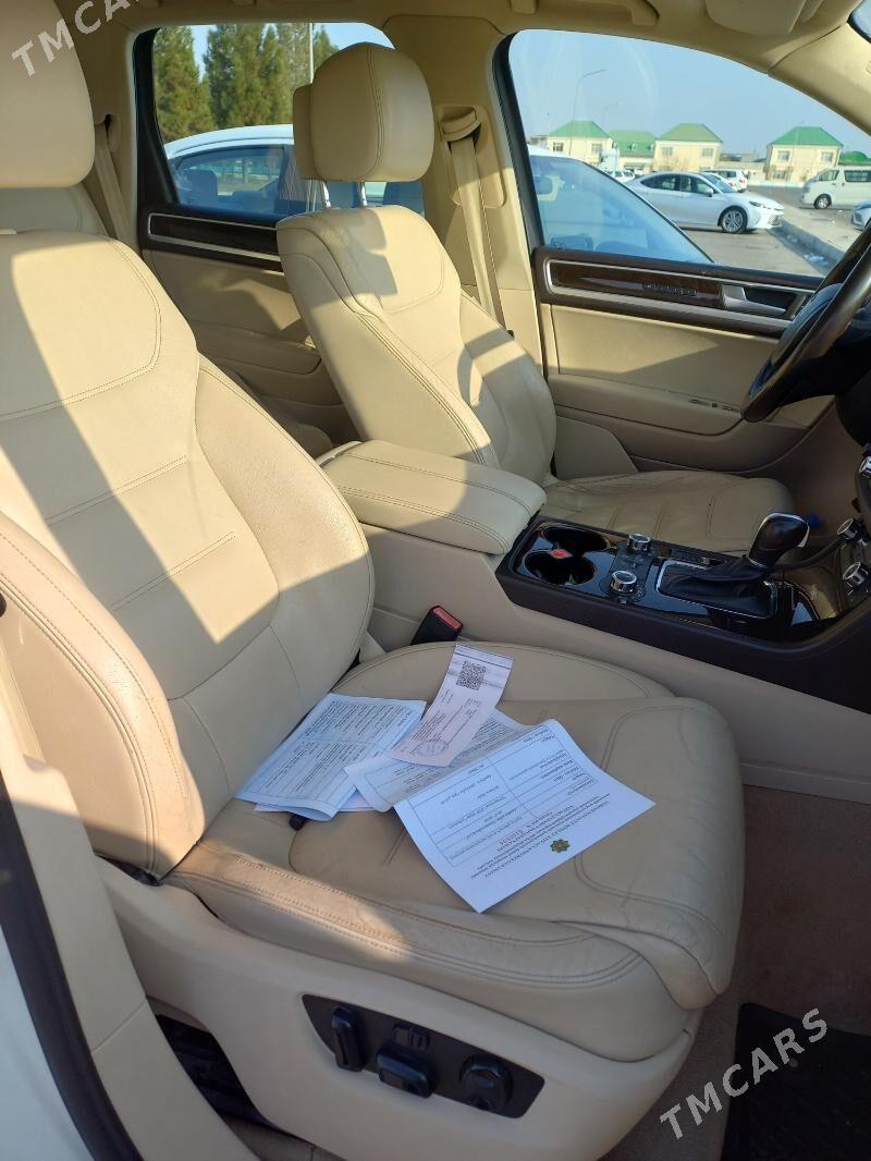 Volkswagen Touareg 2012 - 440 000 TMT - Ашхабад - img 9