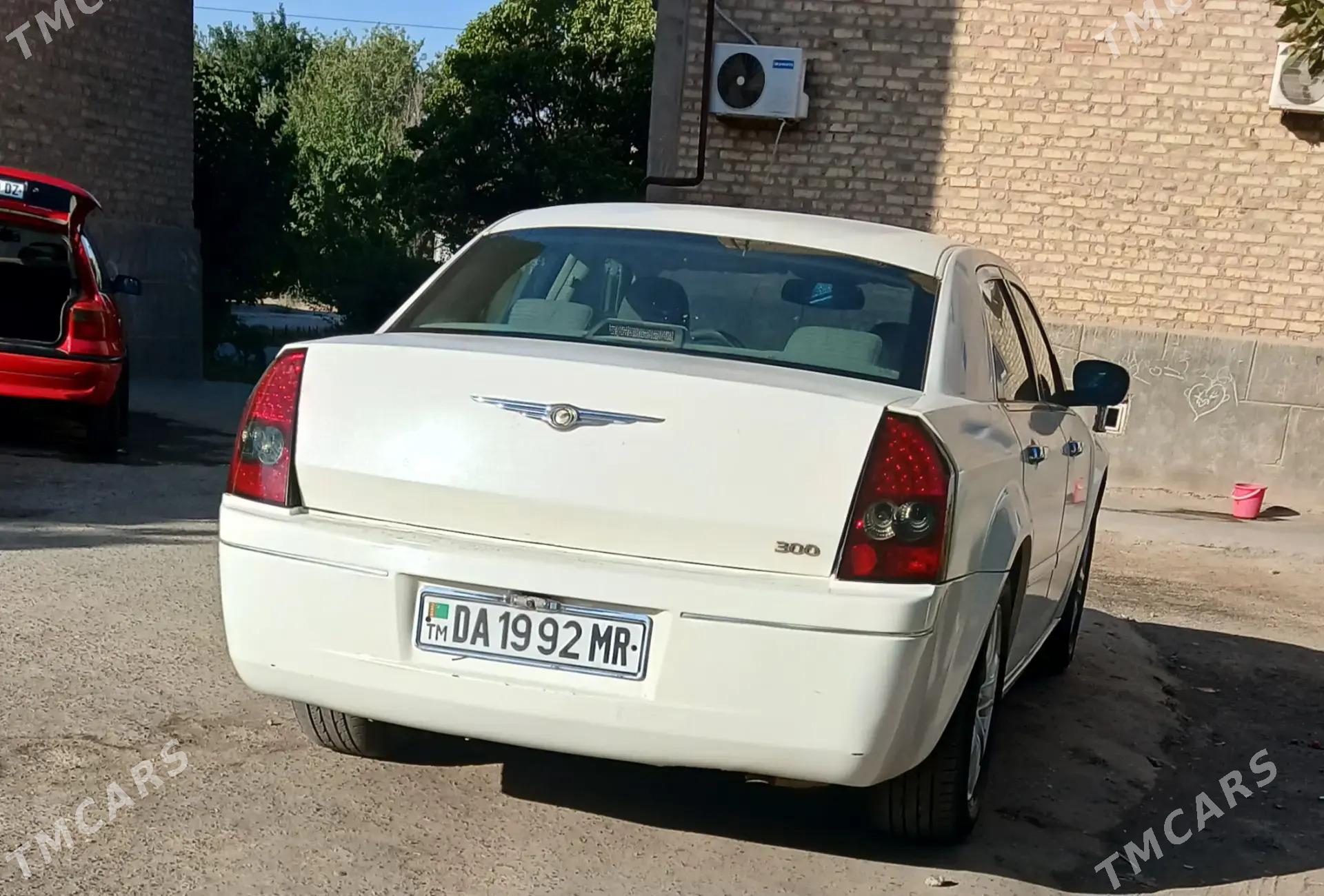 Chrysler 300C 2006 - 75 000 TMT - Дашогуз - img 2