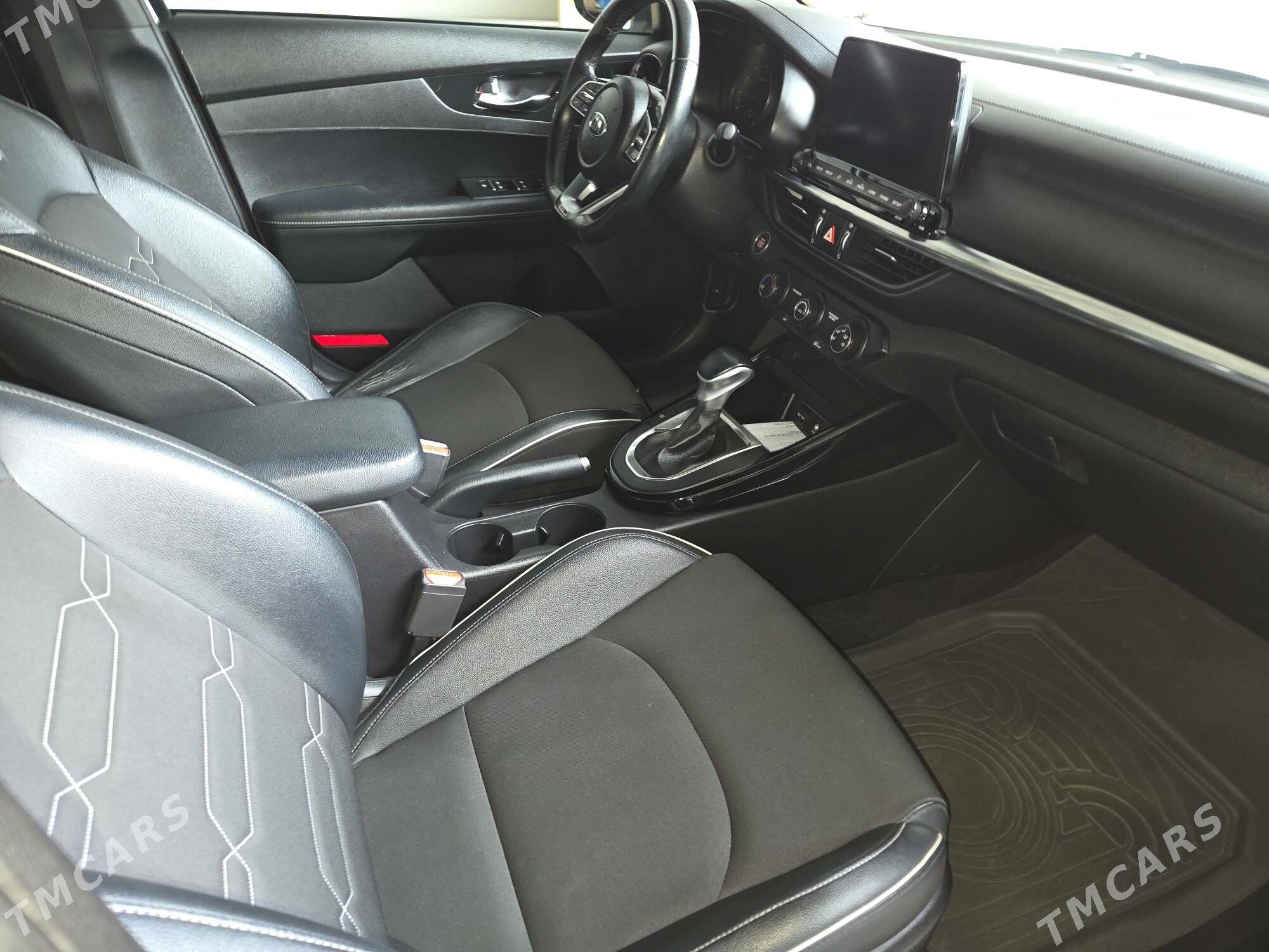 Kia Forte 2021 - 250 190 TMT - Mary - img 3