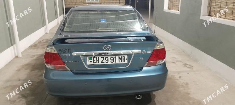Toyota Camry 2003 - 168 000 TMT - Ёлётен - img 3