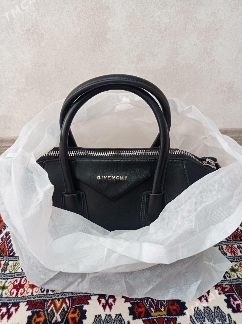 GIVENCHY Sumka - Туркменбаши - img 5