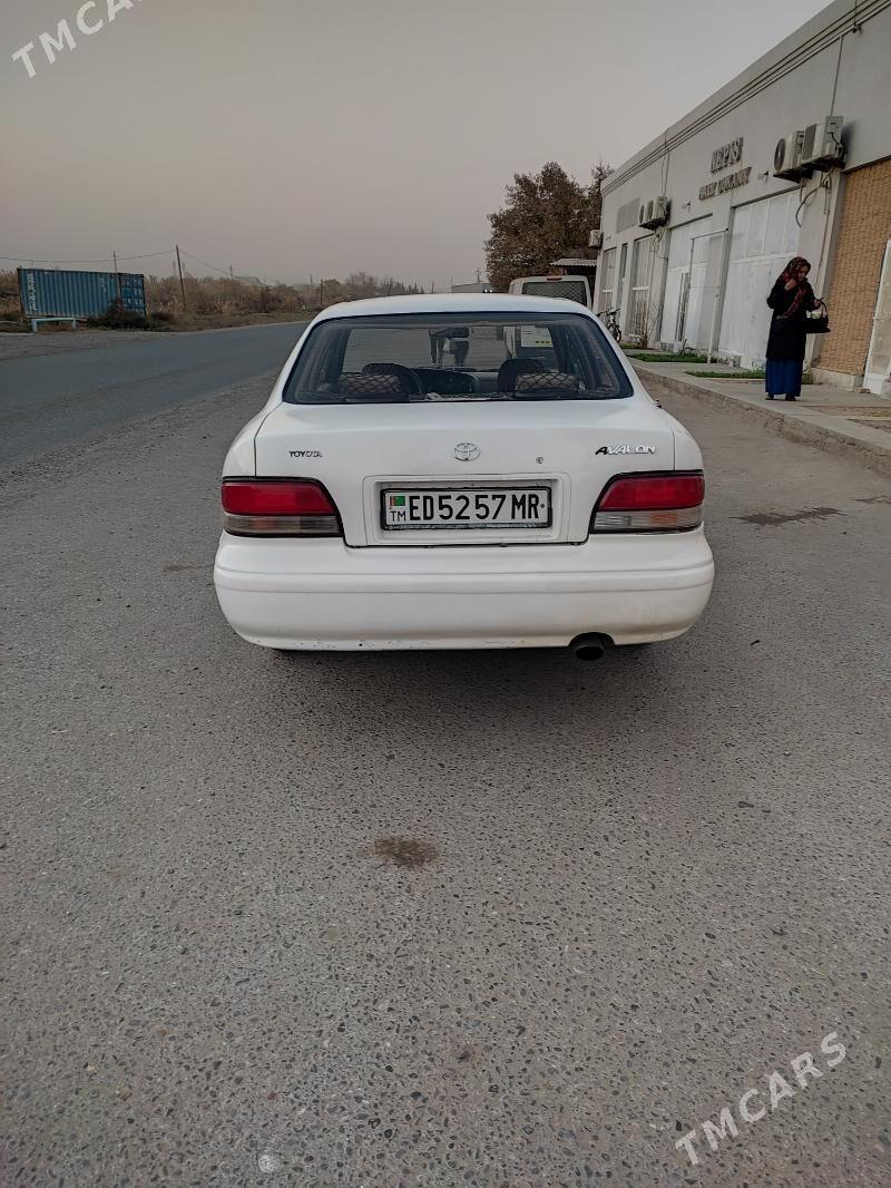 Toyota Avalon 1995 - 82 000 TMT - Мары - img 3