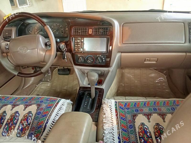 Toyota Avalon 1996 - 110 000 TMT - Гызыларбат - img 7