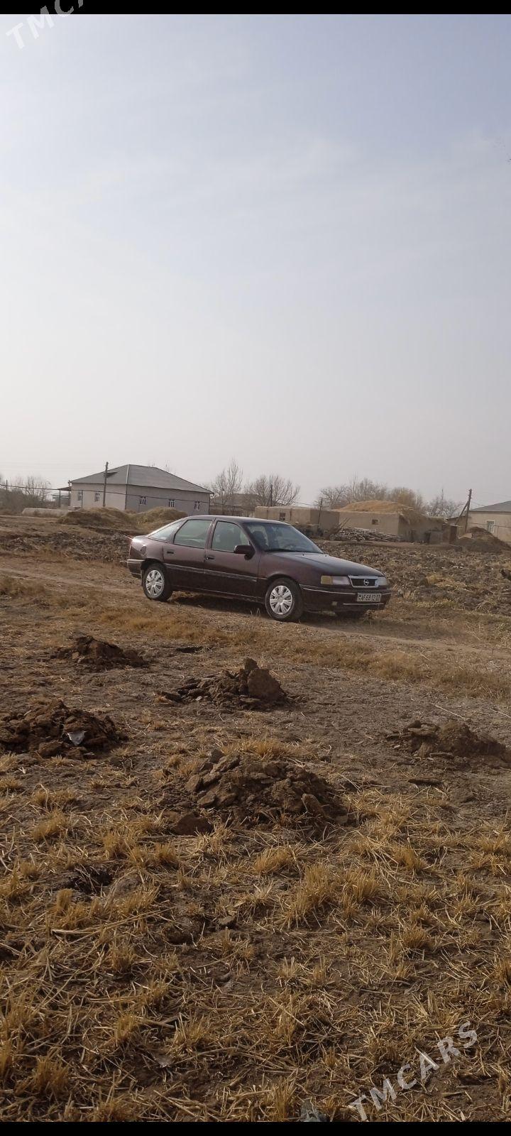 Opel Vectra 1992 - 30 000 TMT - Болдумсаз - img 2