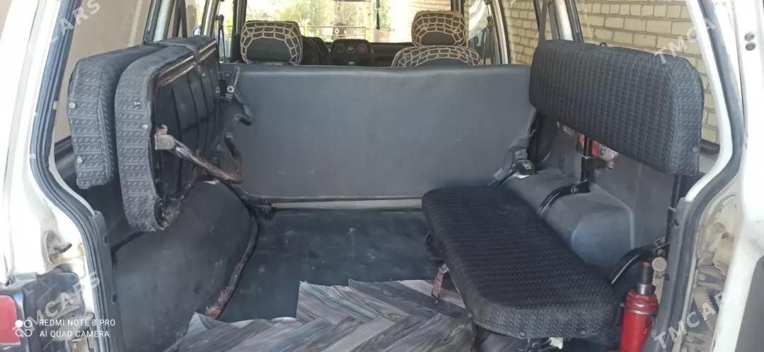 Mitsubishi Pajero 1996 - 80 000 TMT - Саят - img 9