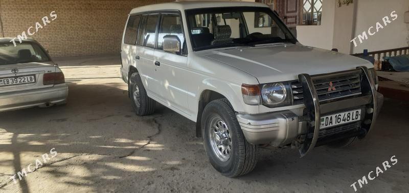 Mitsubishi Pajero 1996 - 80 000 TMT - Саят - img 5